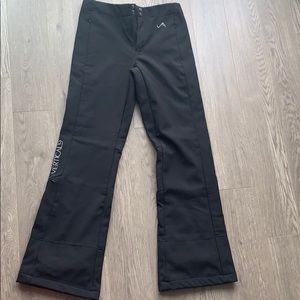 Vertical 9 fleece lined snow pant size S